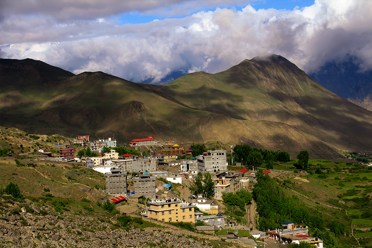 Accommodation in Mustang